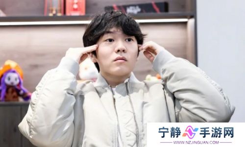 全神班iG止步八强，LPL最大流量队倒了，不敌TES道心破碎快哭了