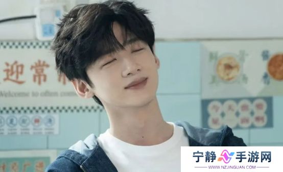 《难哄》桑延好身材藏不住，八块腹肌太吸睛，难怪温以凡能两情相悦