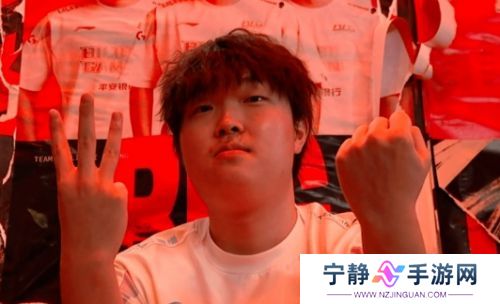 Bin复刻369英雄上热搜，战绩惨淡遭群嘲讽，网友：幻想自己是369